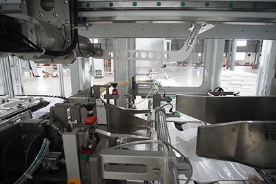 Mesin Pengemas Popok Bayi